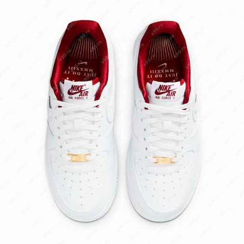 Nike Wmns Air Force 1 '07 SE, белый-1